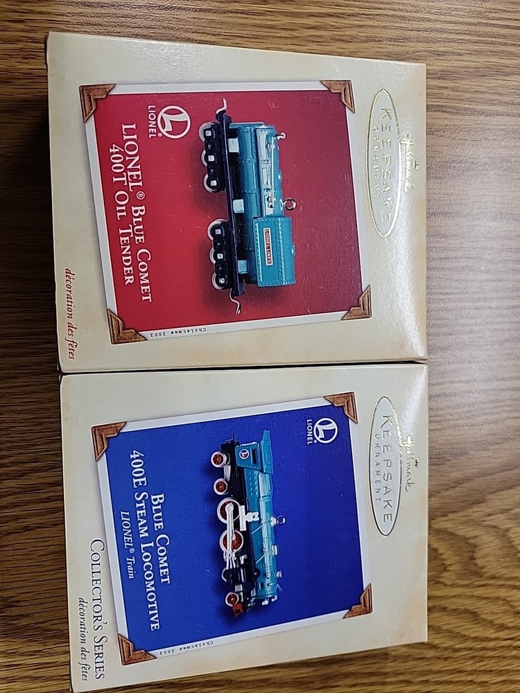 2 PC Hallmark Lionel Blue Comet 400E Locomotive with 400T Oil Tender