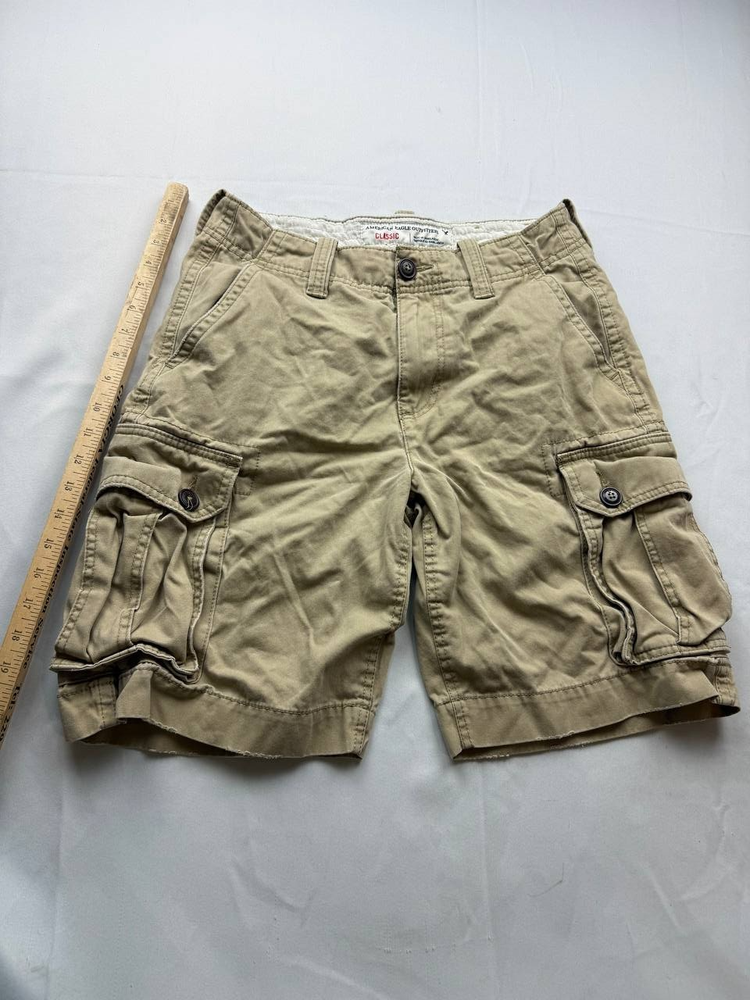 American Eagle Classic Shorts Mens 30 Beige Cargo Pockets Outdoors Hiking Casual