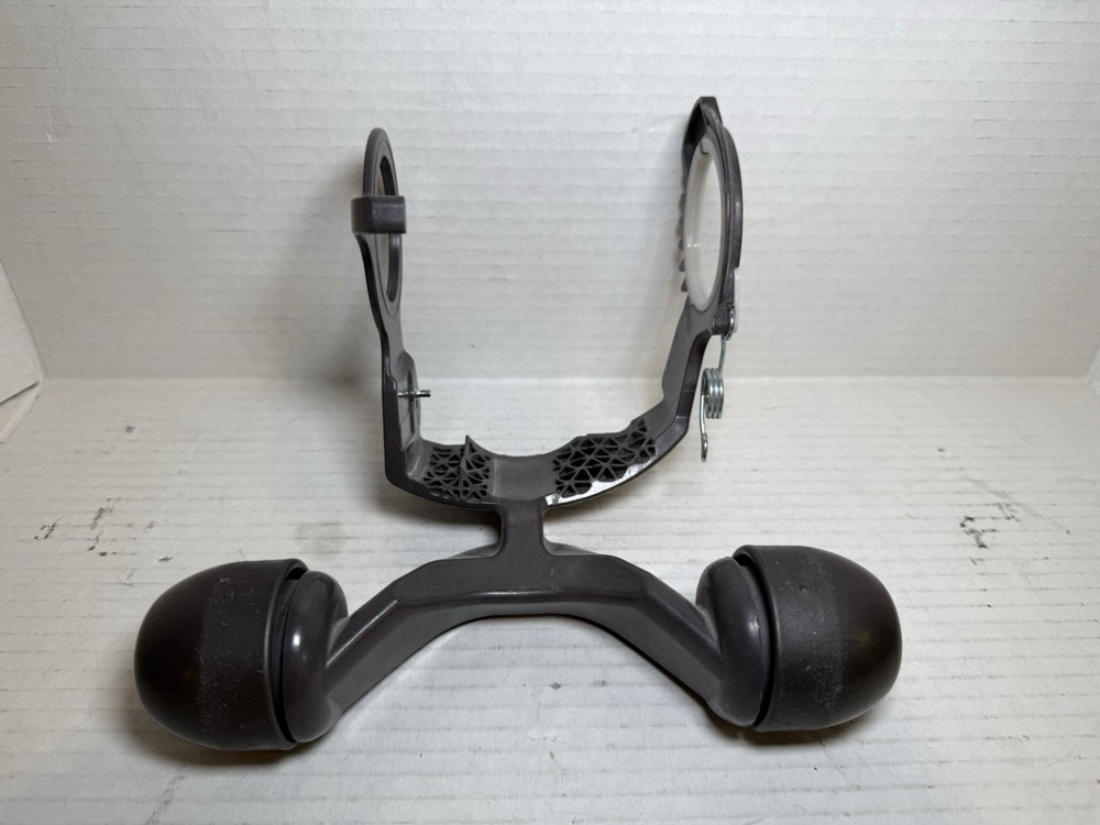 Dyson DC40 Genuine OEM Vacuum Wheel Stand Assembly 923712-01  