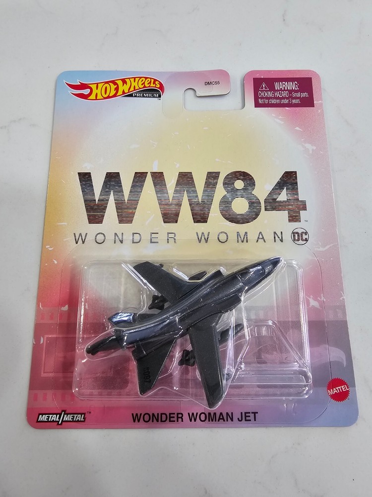 Hot Wheels 1:64 Diecast WW84 Wonder Woman DC Jet