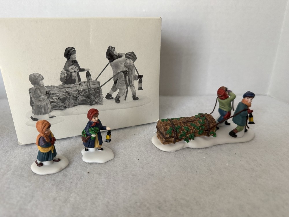 Dept. 56 Heritage Dickens Village 1991 Bringing Home The Yule Log #5558-1