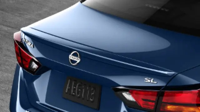 Genuine Nissan Spoiler Rear Deck Lid T99J1-6CA9A