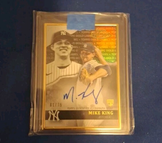 2020 Topps Gold Label Framed Autographs Black Mike King MLB Baseball Card