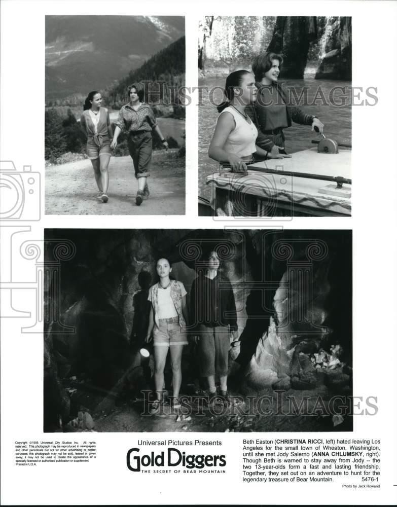 1995 Press Photo Christina Ricci and Anna Chlumsky in 