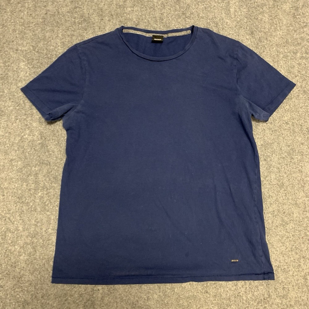 Hugo Boss Mens Adult short sleeve Logo T-shirt  Size Large L Tee Shirt Preppy
