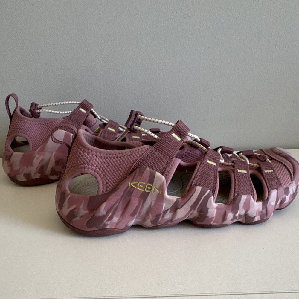 KEEN Womens Fisherman Sandals Pink Marble Drawstring Sport Water Shoes Size 8.5