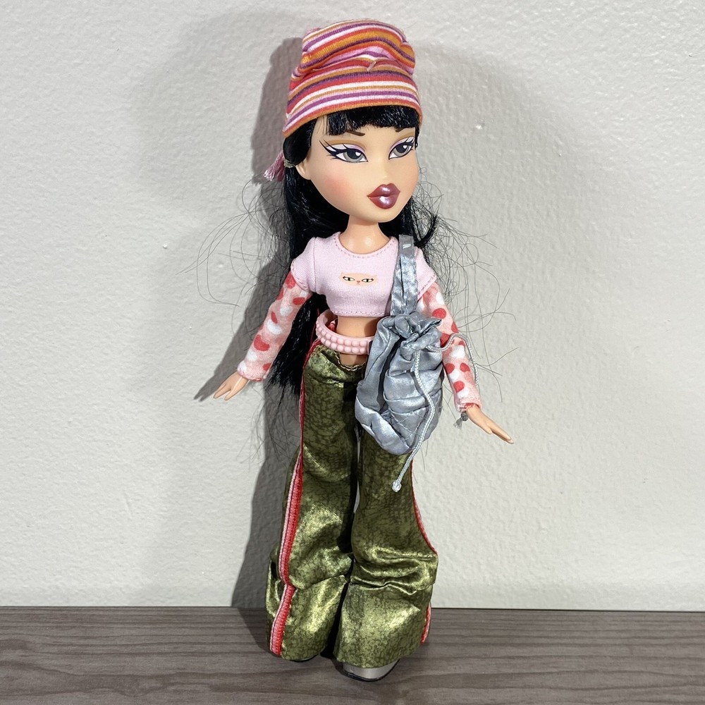 Bratz Jade Fashion Doll First Edition MGA 2001