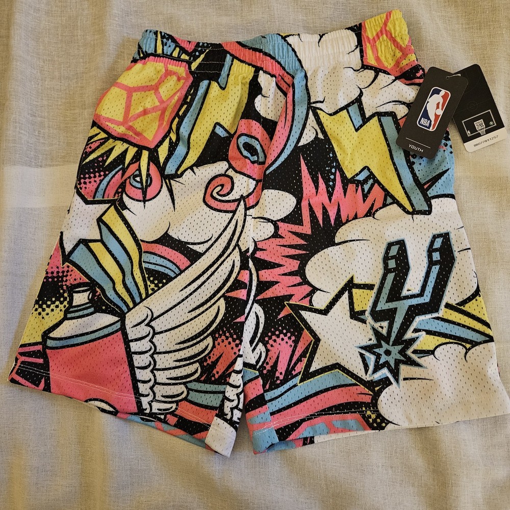 NWT San Antonio Spurs Mesh Pop Culture Shorts - Youth L14/16