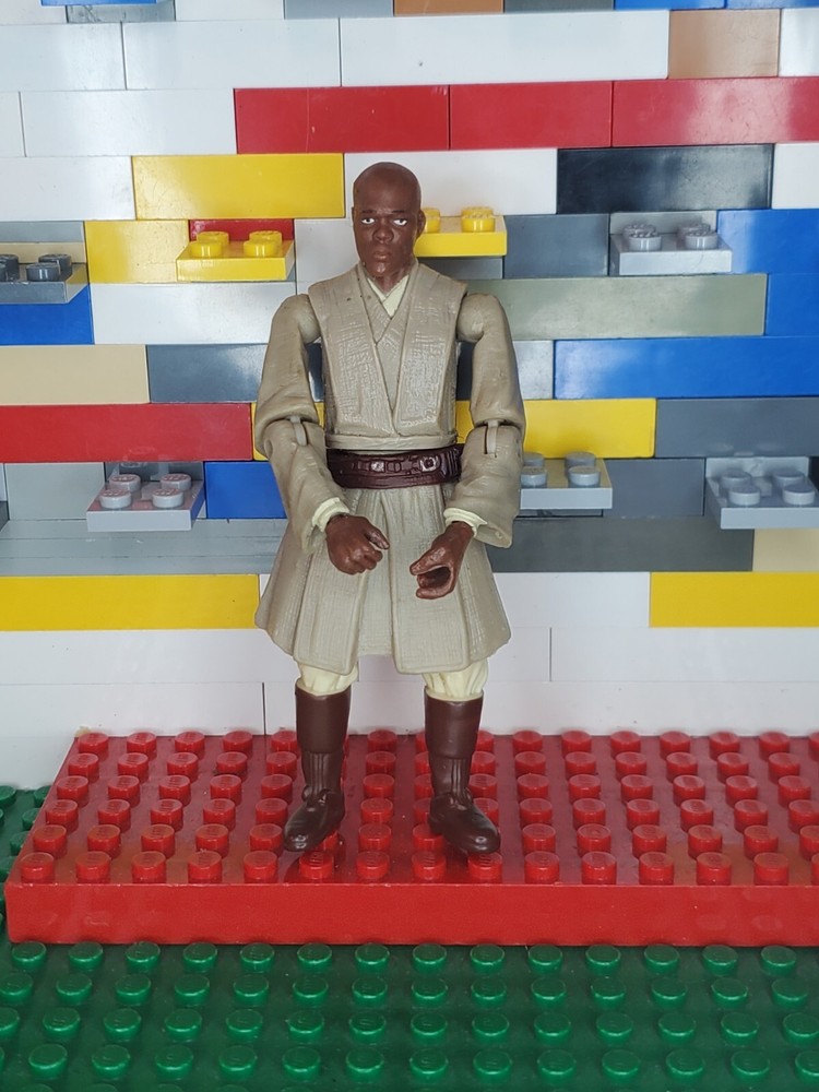 Star Wars Force Combat Mace Windu Action Figure