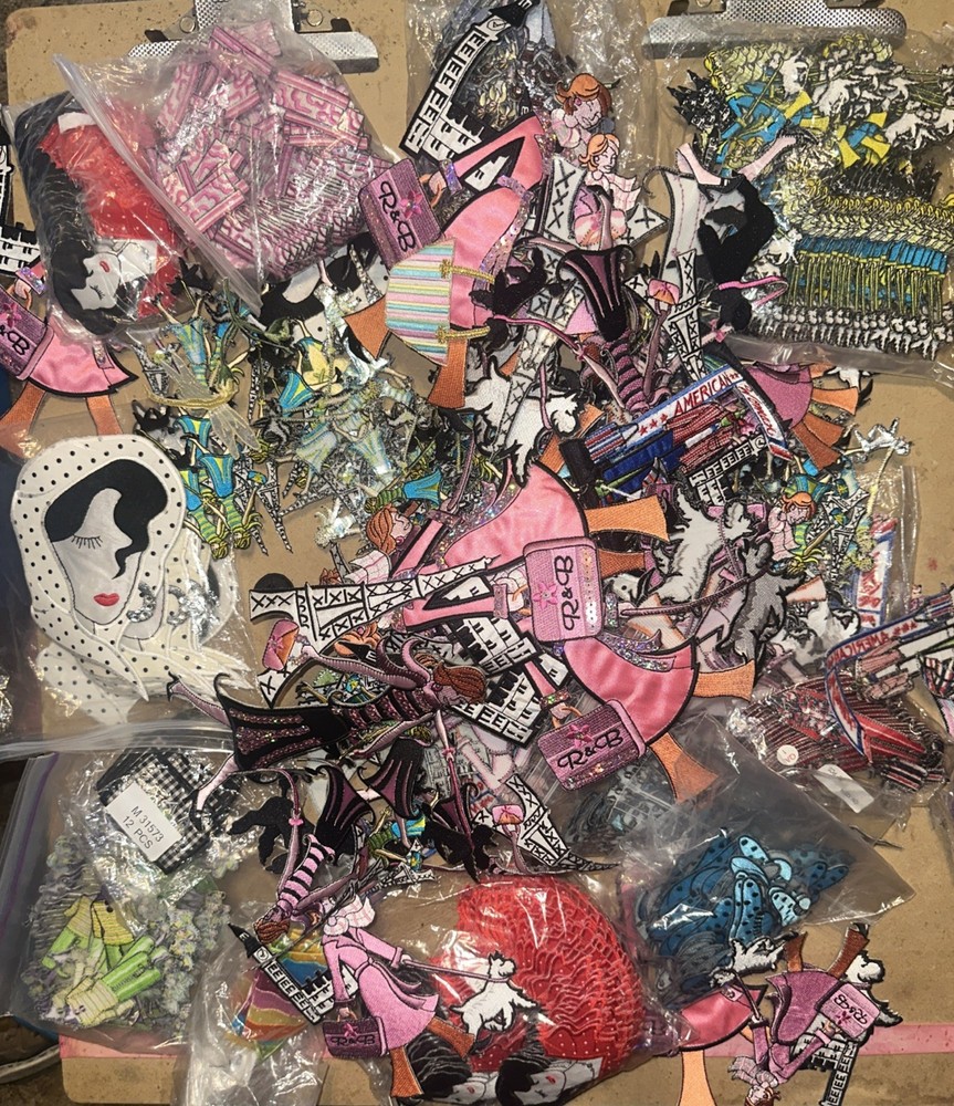Lot Of 100 Random All Fashion Iron On Patches Appliqué Embroidered Sew On Sewing