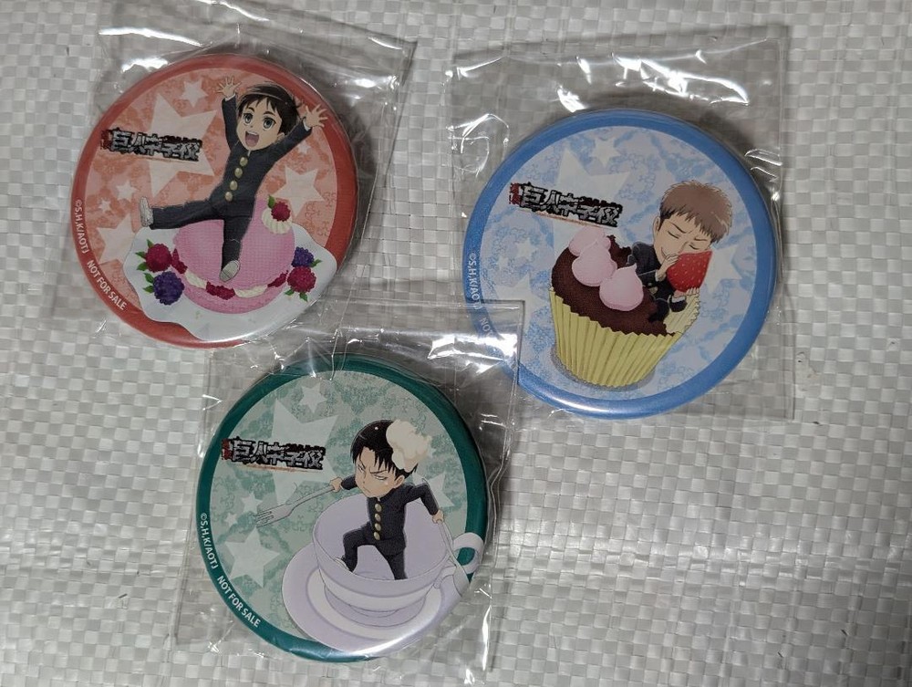 Attack On Titan Junior High School Bonus Can Badge Eren Levi Jean