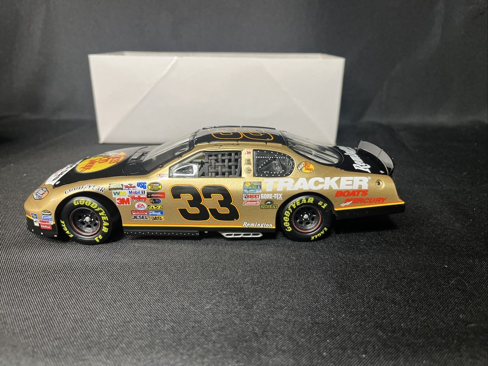 2004 Kerry & Dale Earnhardt  #33 Bass Pro Fathers Day 1/24 Action LTD ED RARE
