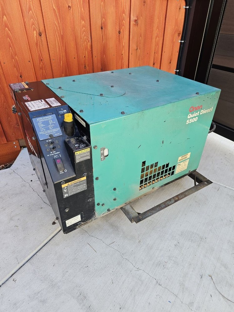 USED ONAN QUIET DIESEL 5500 RV GENERATOR, ONLY 106 HRS 5.5HDKBA-2733C
