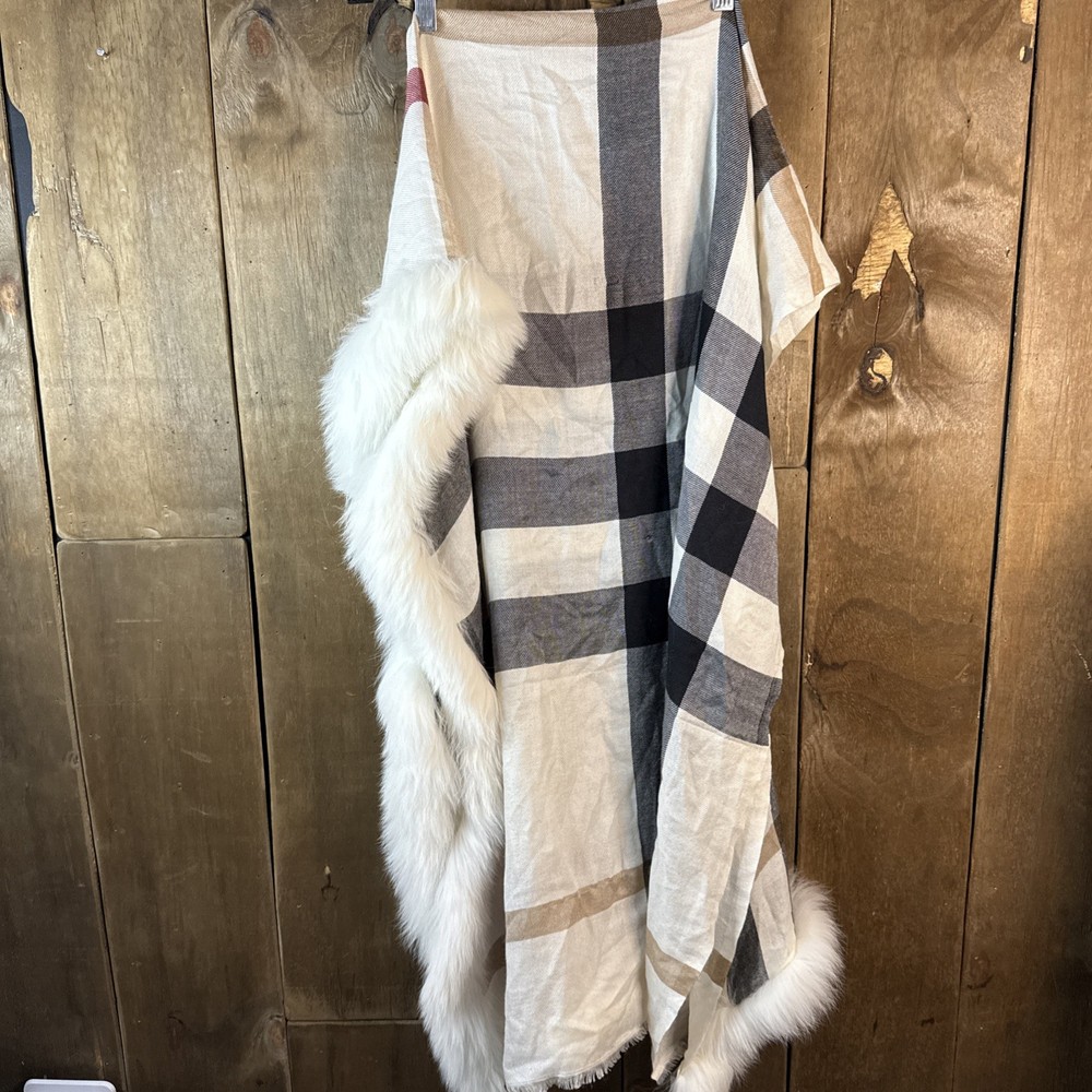 Burberry Fox Trim Half Mega Check Lightweight Scarf 70x80cm