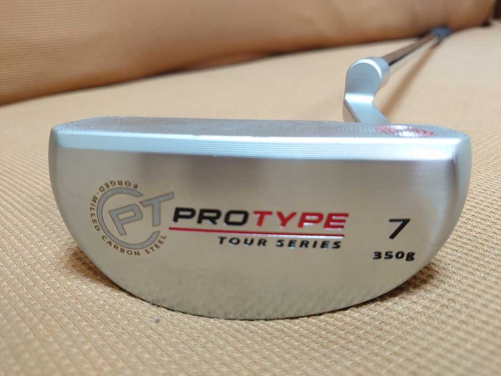 Odyssey Prototype Tour 7 33 inch Excellent Condition Putter