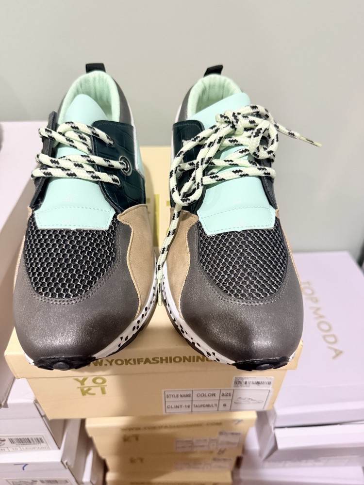 Yoki Women's Tennis Shoe Multicolored Size 10 New In Box
