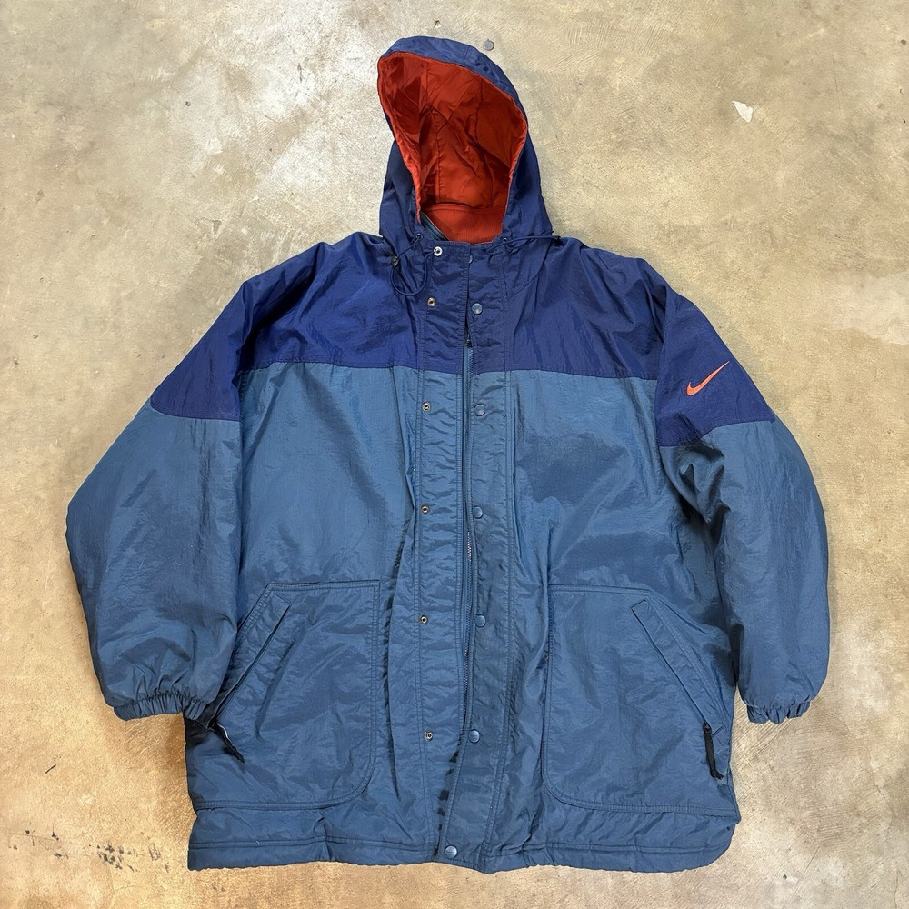 Vintage 90’s Men’s Nike Color Block Navy/Blue Swoosh Mens XL Puffer Hooded