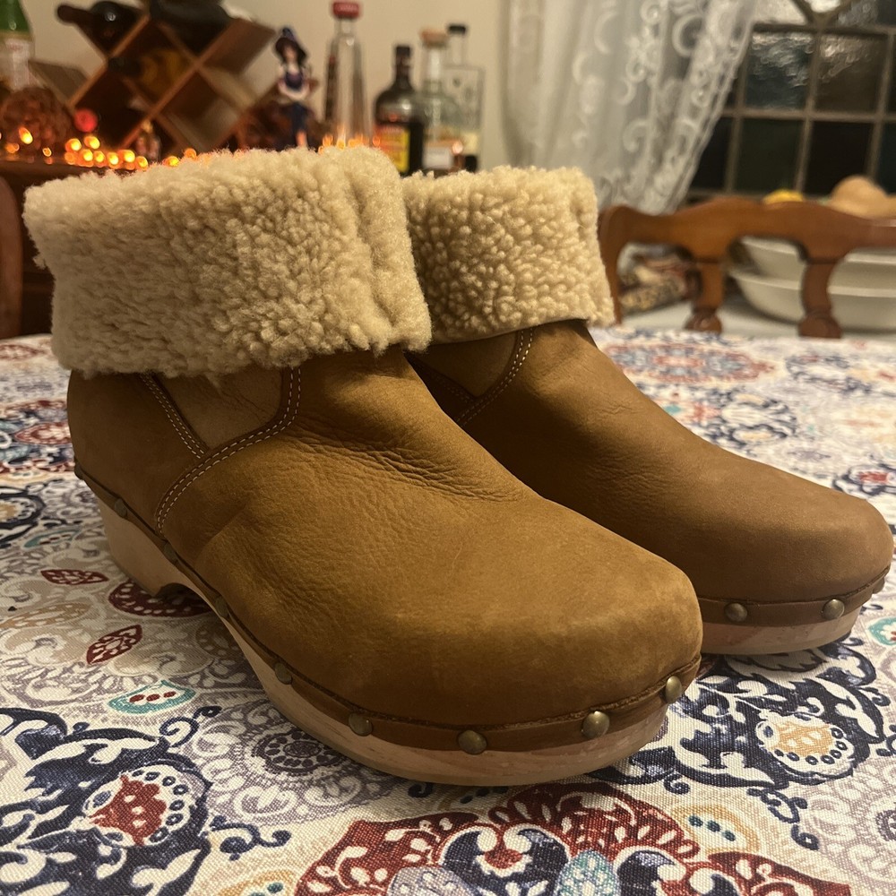 Anthropologie Penelope Chilvers Low Shearling Clog Boot Natural Tan EU 38 US 7.5