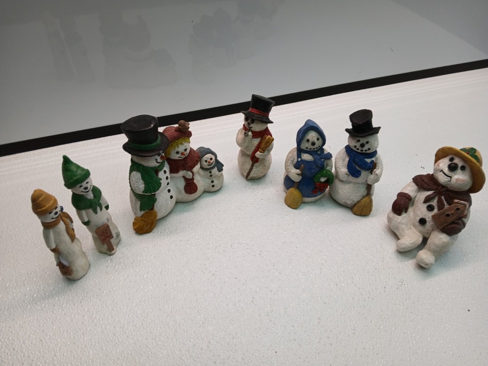 Lot Of 7 Snowmen / Women Figurines Christmas M. Rice Collection 1998