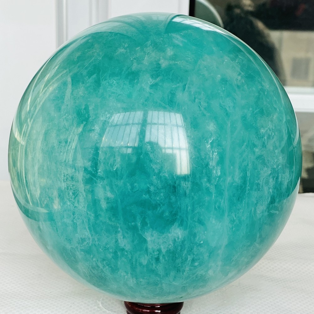 Natural Green Fluorite Quartz Sphere Crystal Ball for Reiki Healing Energy