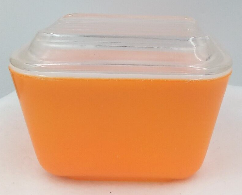 Pyrex MCM 501-B 1.5 Cup Glass Storage Dish with Orange Clear Lid
