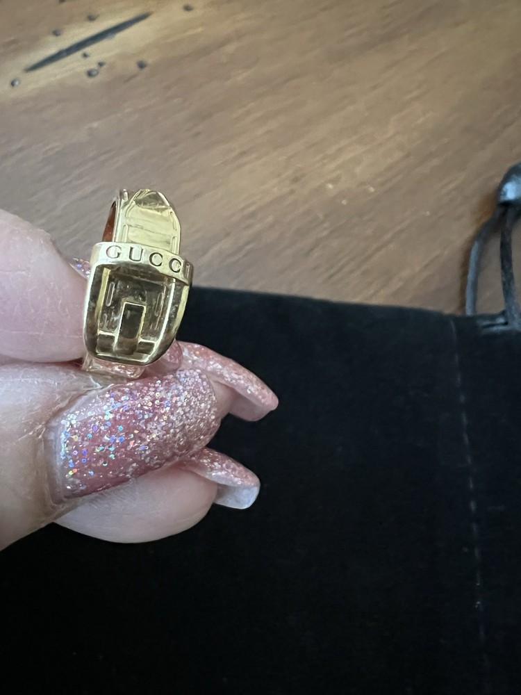 Gucci 18K Yellow Gold Belt Buckle Ring Modern Luxury Design