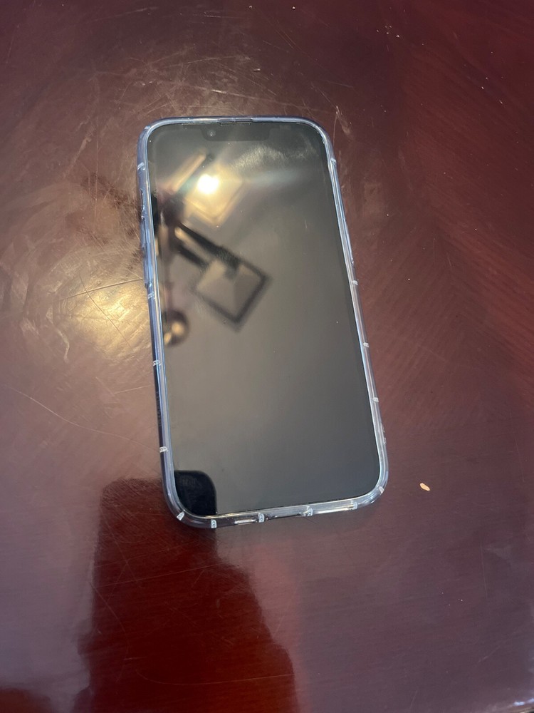 Apple iPhone 13 - 128 GB - Black (Unlocked)