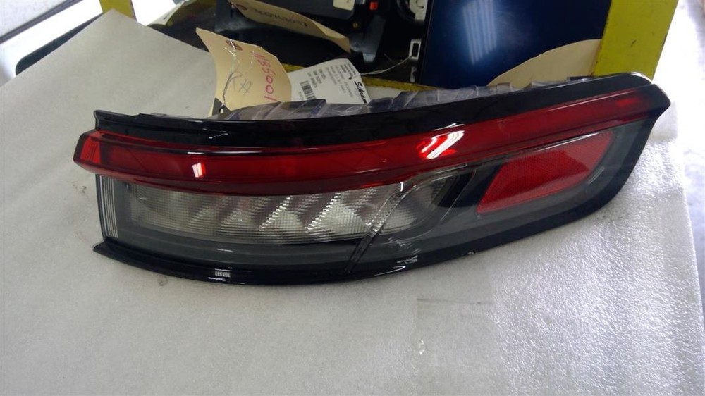 Driver Tail Light Wk Body VIN E Or F 6th Digit Fits 14-22 GRAND CHEROKEE 2927274