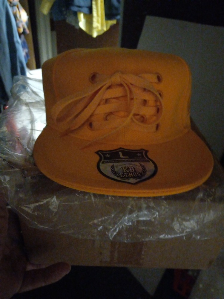 CAP HAT MEN SHOELACE STYLE  BRAND-NEW UNOPENED UNDAMAGED