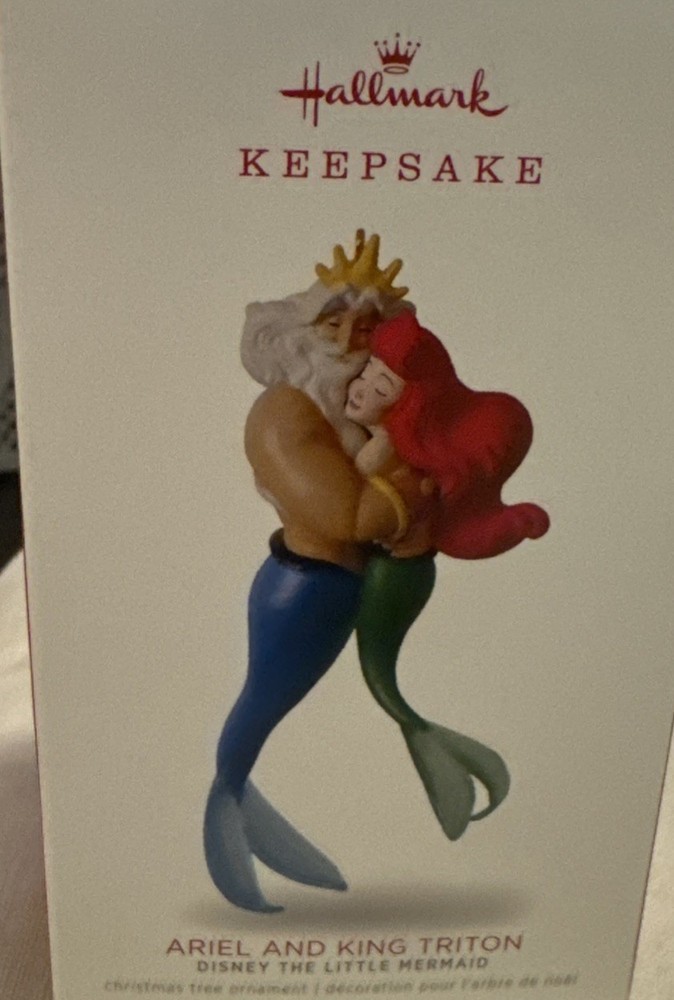 Hallmark Keepsake 2018 Disney Little Mermaid Ornament Featuring Ariel and King Triton