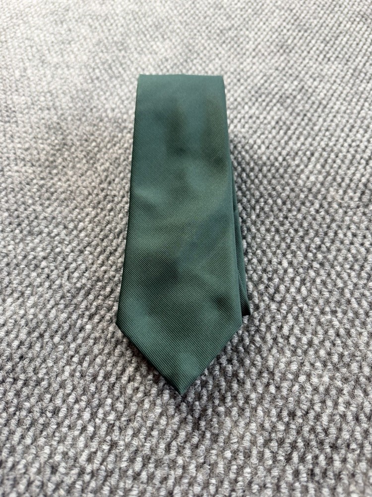 Vtg Wembley Wemlon Green Textured Polyester Necktie 60s 70s Retro MCM Mod