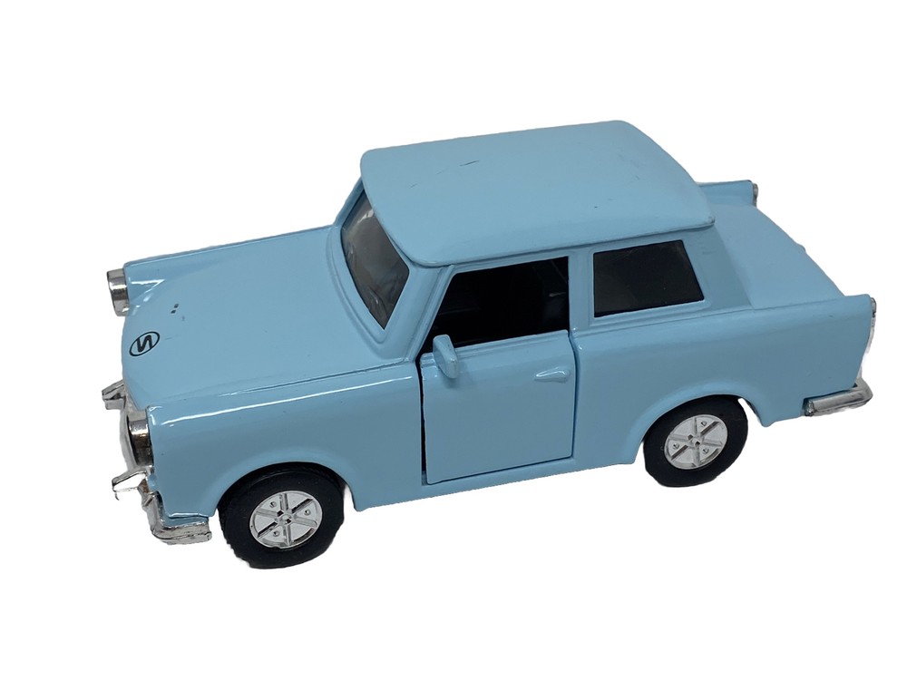 TRABANT Diecast MODEL CAR #SS4725 Light Blue Pull Back