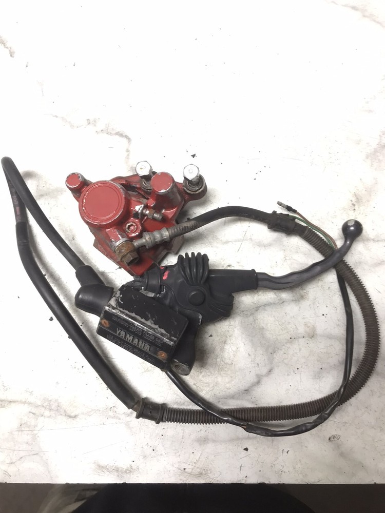 83 Yamaha XV 500 XV500 Virago front brake master and caliper assembly