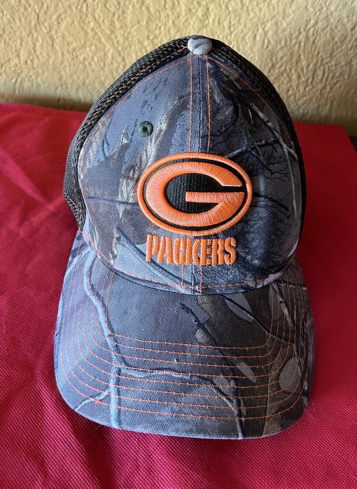 NFL Packers Camo Baseball Cap Small-Medium Size Pre-Owned Football Hat