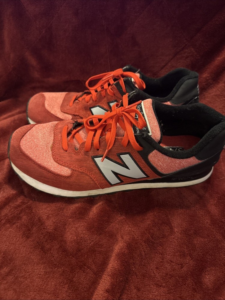 New Balance 574 Classics Sweatshirt Red Black Mens Sneakers ML574TTB Sz 11