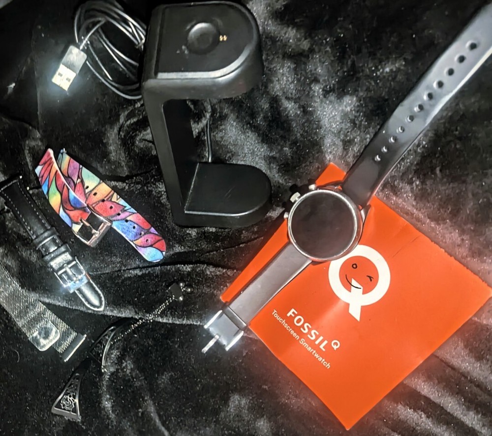 FOSSIL Q GEN 4 SPORT SMARTWATCH Wear OS Google Black Swimproof FTW4019 +4 Bands