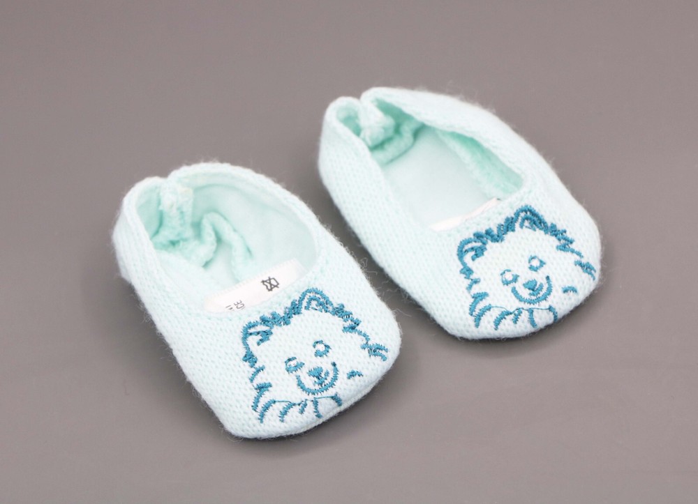 American Girl 18 inch doll Pomeranian dog slippers