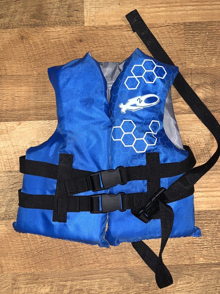 Exxel Outdoors Child Flotation Aid Boating User Weight: 30-50 lbs Blue