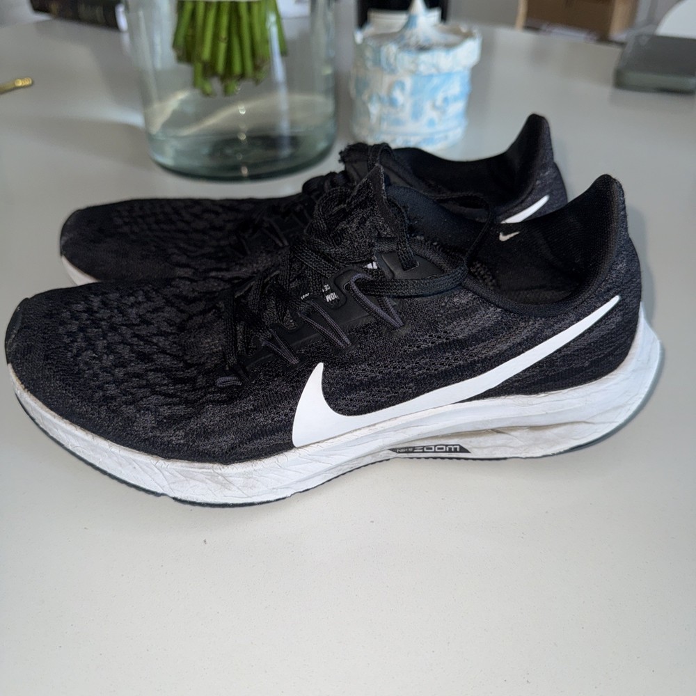 Nike Air Zoom Pegasus 36 Size 7 Black White Athletic Shoes
