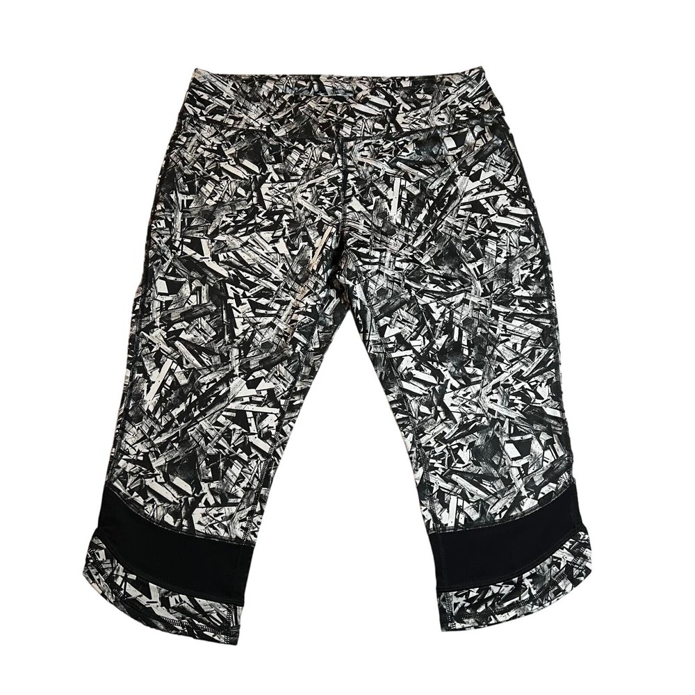 Tek Gear Mid Rise Abstract Print Pull On Capri Workout Leggings Size XL Gym