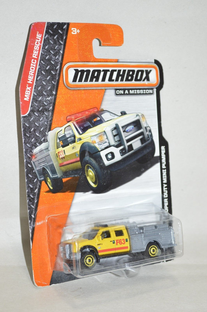 1:64 die cast Matchbox 82/120 Ford F-550 Super Duty Mini Pumper fire truck