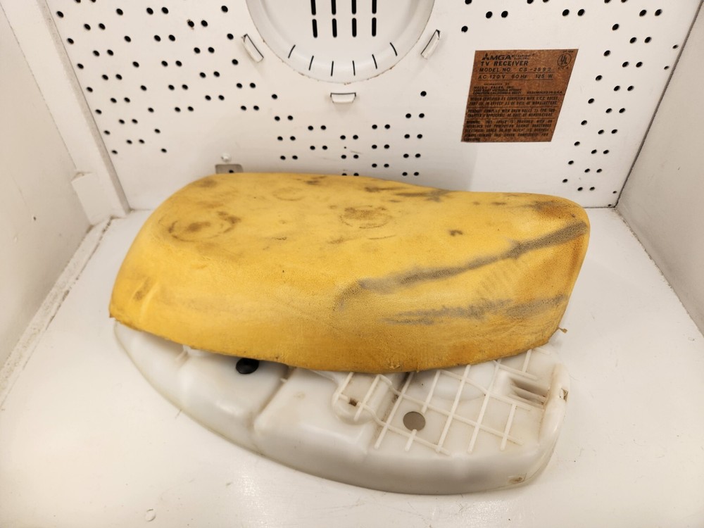 1984 Suzuki FA50 Scooter SEAT Foam, Base Plastic & Hinge Pin.