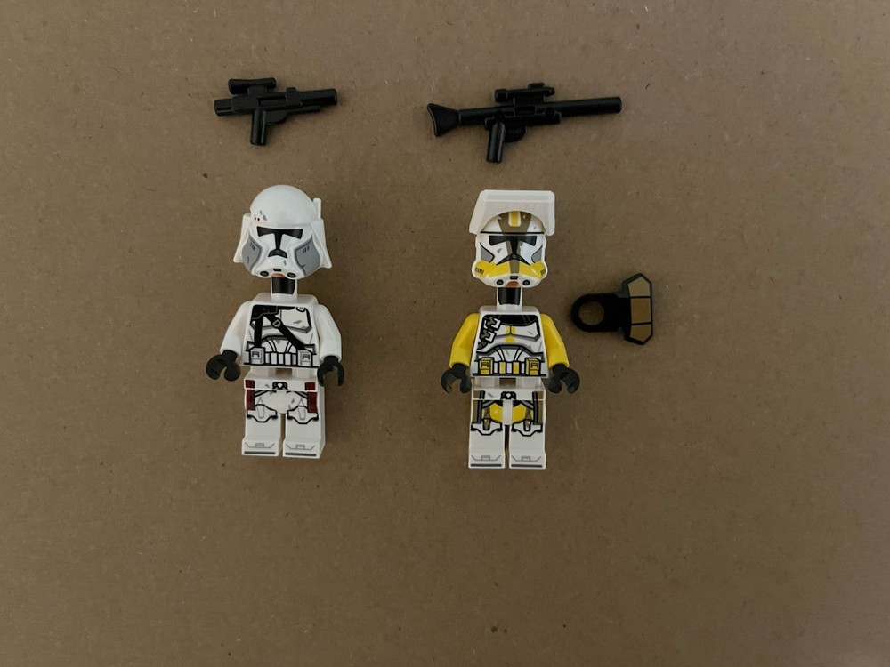 LEGO Star Wars Commander Bly Commander Bacara Minifigure Lot Of 2 75435 75413