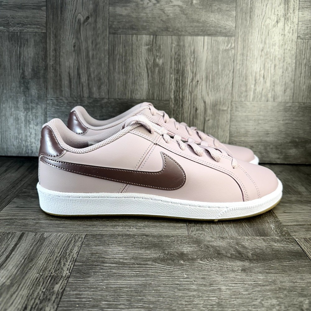 Nike Court Royale Womens Pink Metallic Rose Gold Sneakers 749867-600 Size 7.5