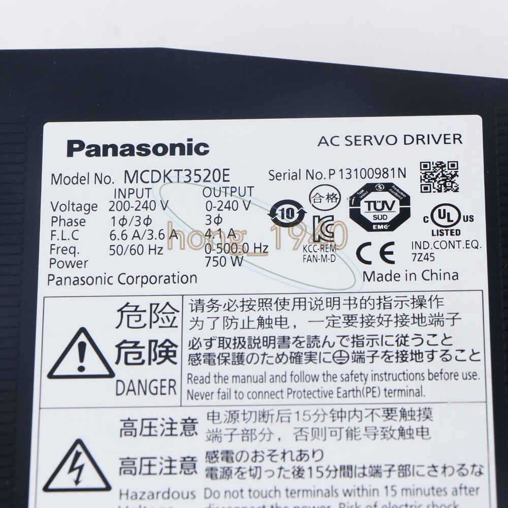 One Panasonic MCDKT3520E SERVO DRIVE MCDKT3520E New