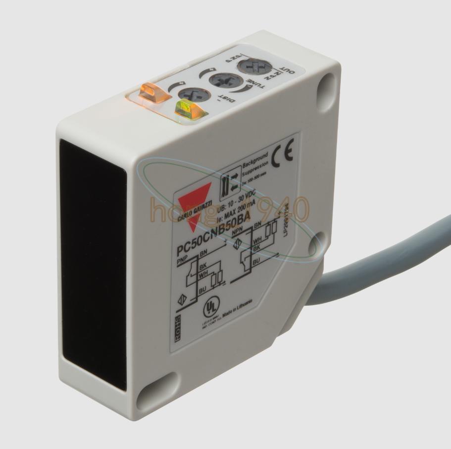 1PC New CARLO GAVAZZI Photoelectric Sensor PC50CNB50BA