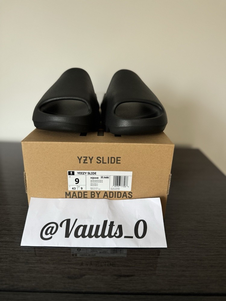 Adidas Yeezy Slide Onyx (HQ6448) Men's Size 9 (100% Authentic With Tags)