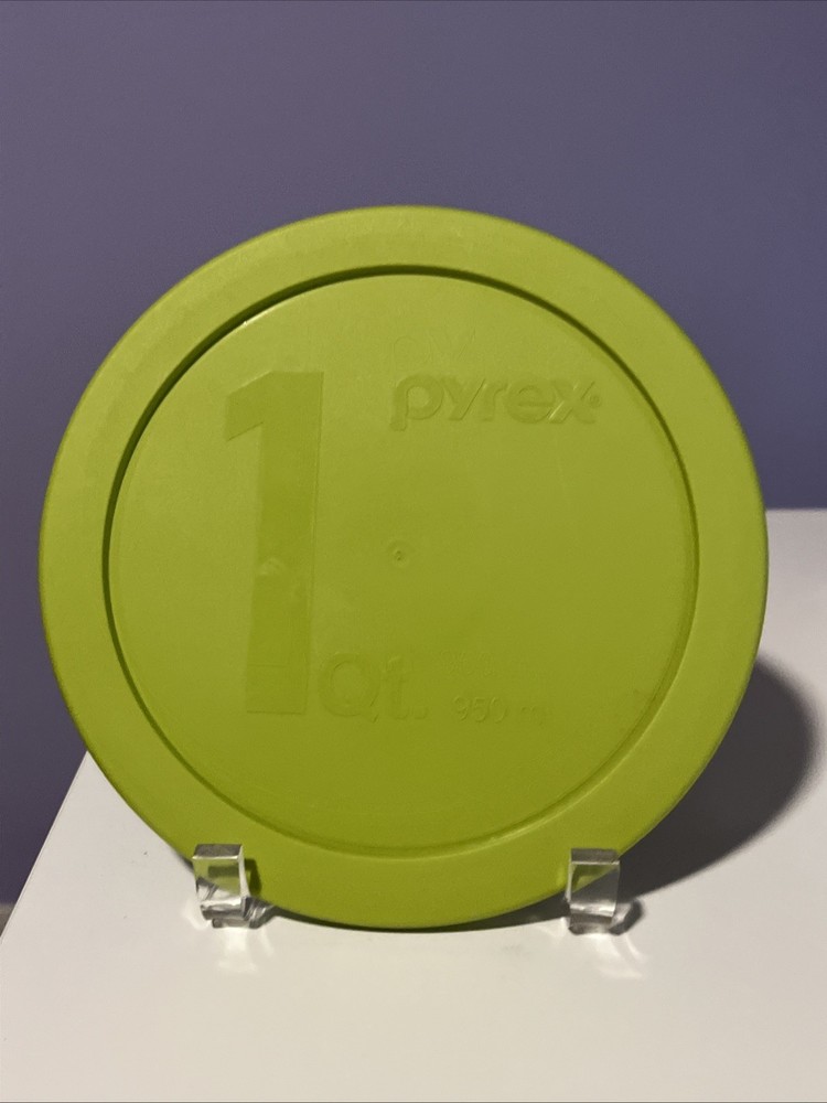 Pyrex 1Qt Lime Green Mixing Bowl Lid 950ml 322-PC USA