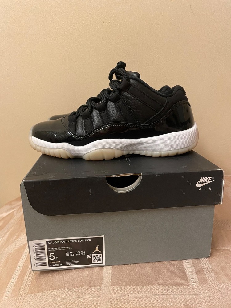 Jordan 11 Retro Low 72-10 Sneakers Black Size 5Y