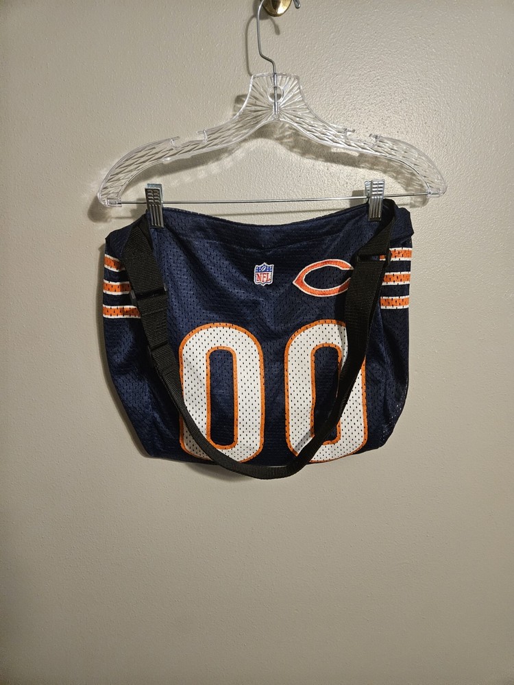 Chicago Bears NFL Logo Jersey Tote Crossbody Bag in Team Blue